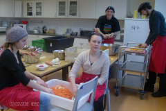 69-Kochen-fuer-die-Winterakademie-2011-von-Theater-am-der-Parkaue-foto-Olessja-Priesterath
